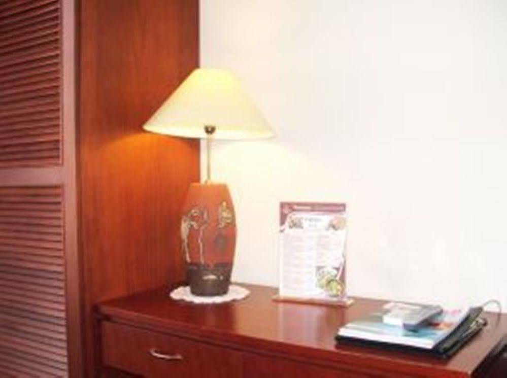 Tùng An Hotel Hanoi Esterno foto