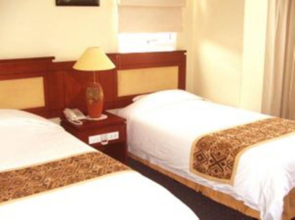 Tùng An Hotel Hanoi Esterno foto