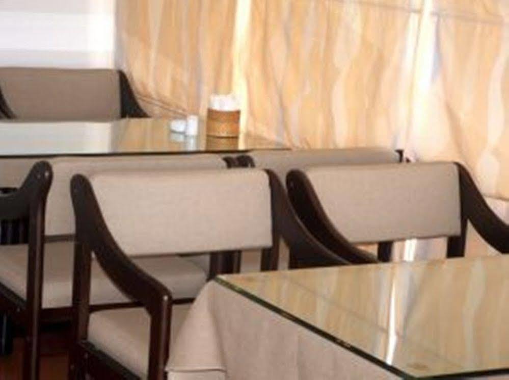 Tùng An Hotel Hanoi Esterno foto
